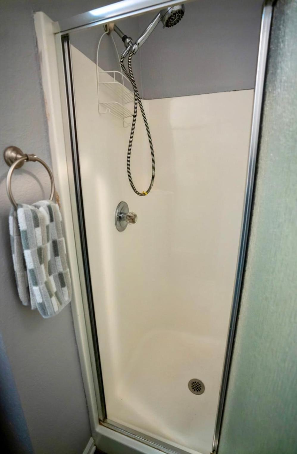 Brooklynn'S Bay, Elegant Lakefront Condo Retreat Hot Springs Esterno foto