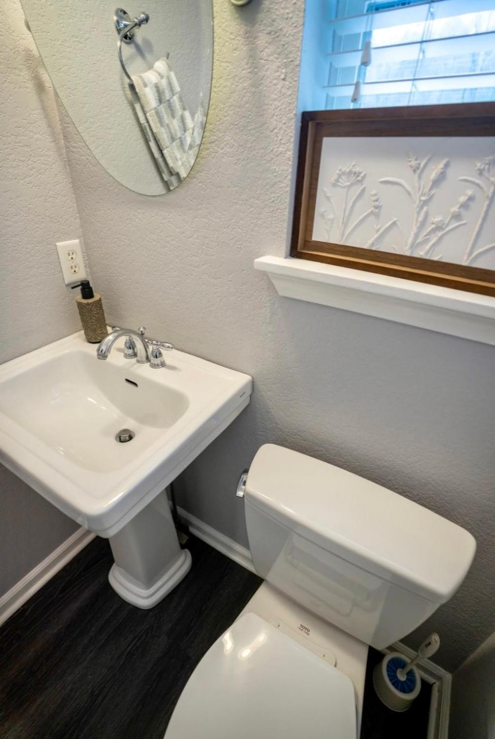 Brooklynn'S Bay, Elegant Lakefront Condo Retreat Hot Springs Esterno foto